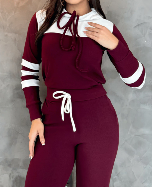 Conjunto Feminino Com Capuz