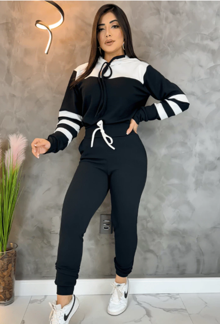 Conjunto Feminino Com Capuz