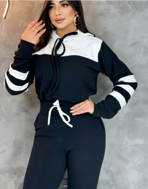 Conjunto Feminino Com Capuz